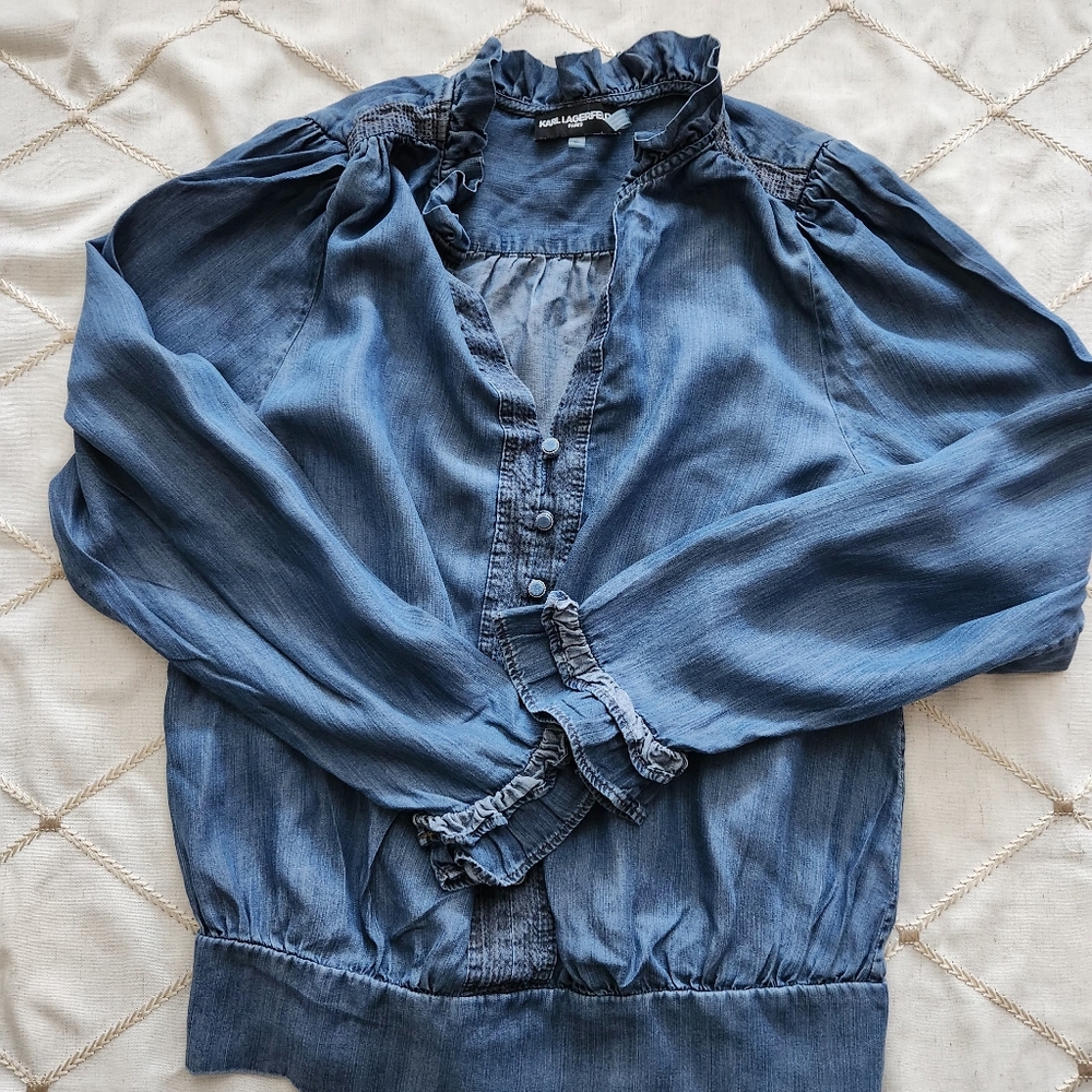 KARL LAGERFELD PARIS Ruffle Trim Chambray Blouse Sz: S - Picture 8 of 11